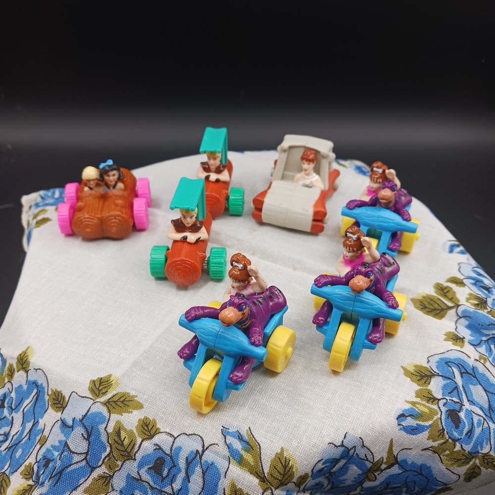 Mixed LOT of Vintage 1993 McDonalds Flinstones Happy Meal Toys: 7 Cars
